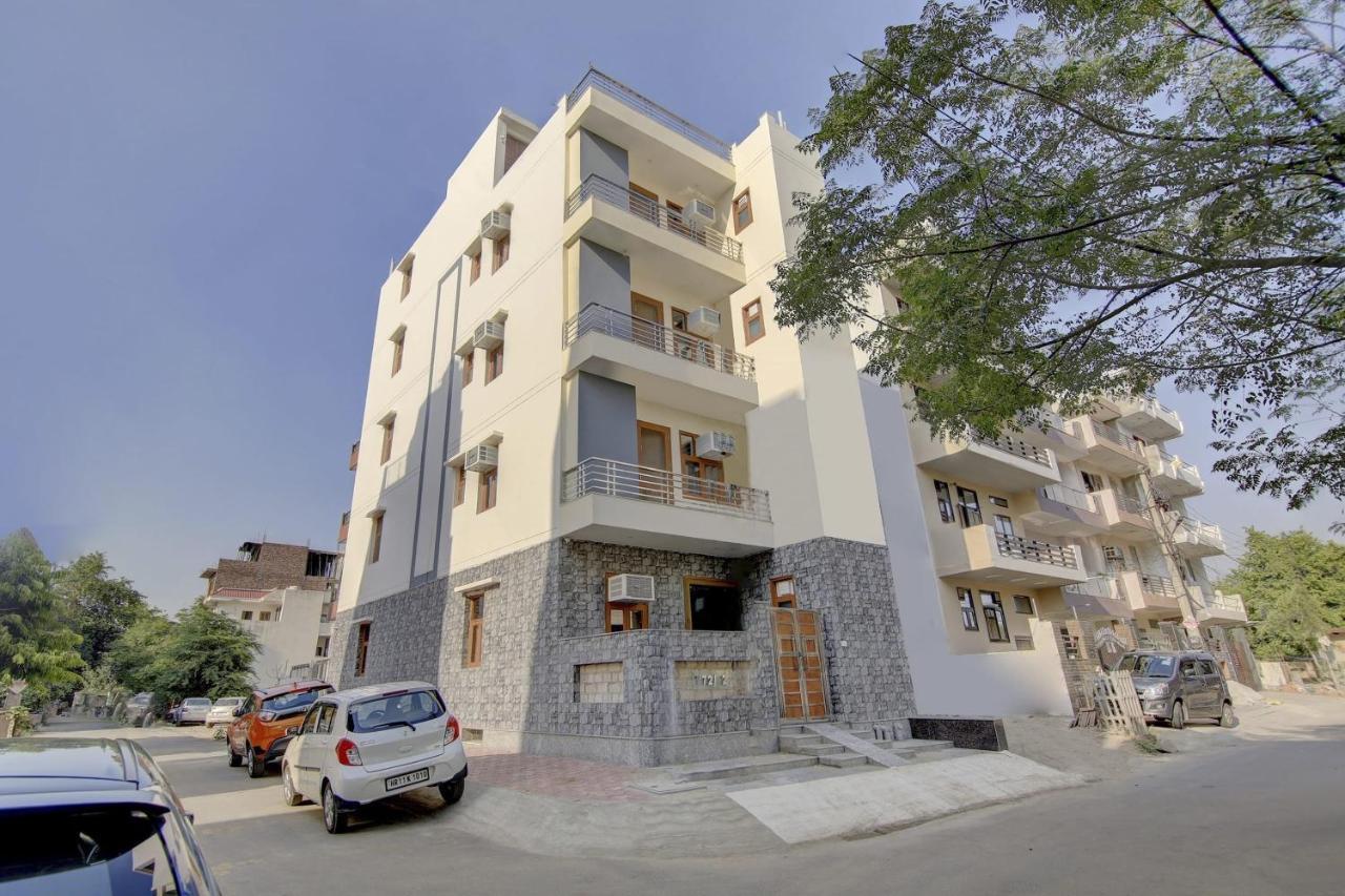 Collection O City Near Prem Mandir Γκουργκάον Εξωτερικό φωτογραφία